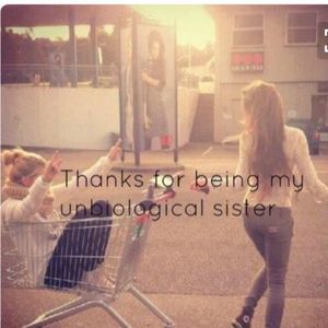 Meet your Posher, Kenia